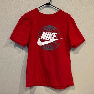 Nike T-shirt